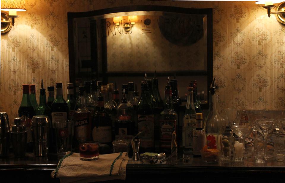 VermuBar's tweet photo. @CinzanoArg @cynararg @CampariARG @Apostolesgin @FernetBrancaARG, estarán en este primer #ViernesdeVermú en El Casal. http://t.co/PA6NWU06xE