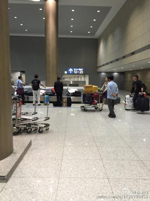 [PIC][26-05-2015]YoonA trở về Hàn Quốc vào trưa nay CH22OutUYAAdcJc
