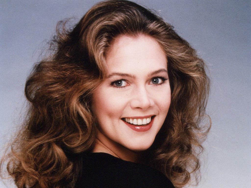 HAPPY 61ST BIRTHDAY TO ACTRESS KATHLEEN TURNER!!    