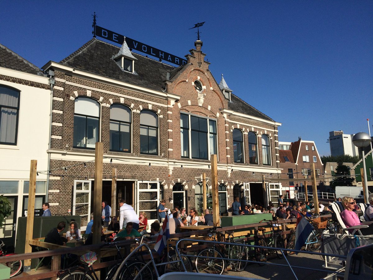 Nieuw in Leiden: <a href="/lotendewalvis/">Lot en de Walvis</a> Wij waren enthousiast! centrumvanleiden.nl/nieuw-in-leide…