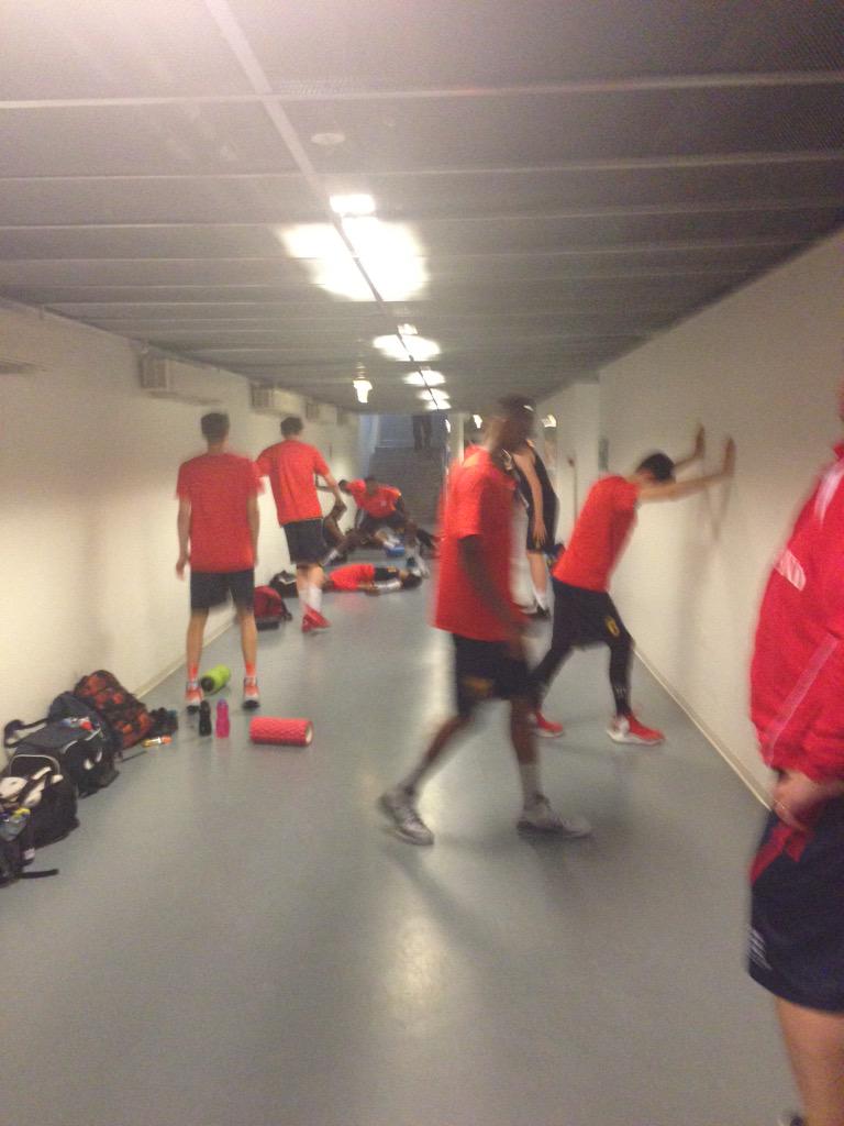 Coachsazant's tweet image. The @bballengland U15s getting ready for game 1 of @CPHinvitational Tip against Berlin in 40 minutes #EnergyExecution