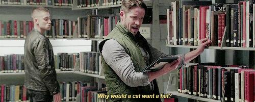 NicoleLeeTV's tweet image. Day 18: Funniest Scene

Why WOULD a cat want a hat? 😂👏

#30DayOUATChallenge #OnceUponATime #ScarletHood #Hoodies