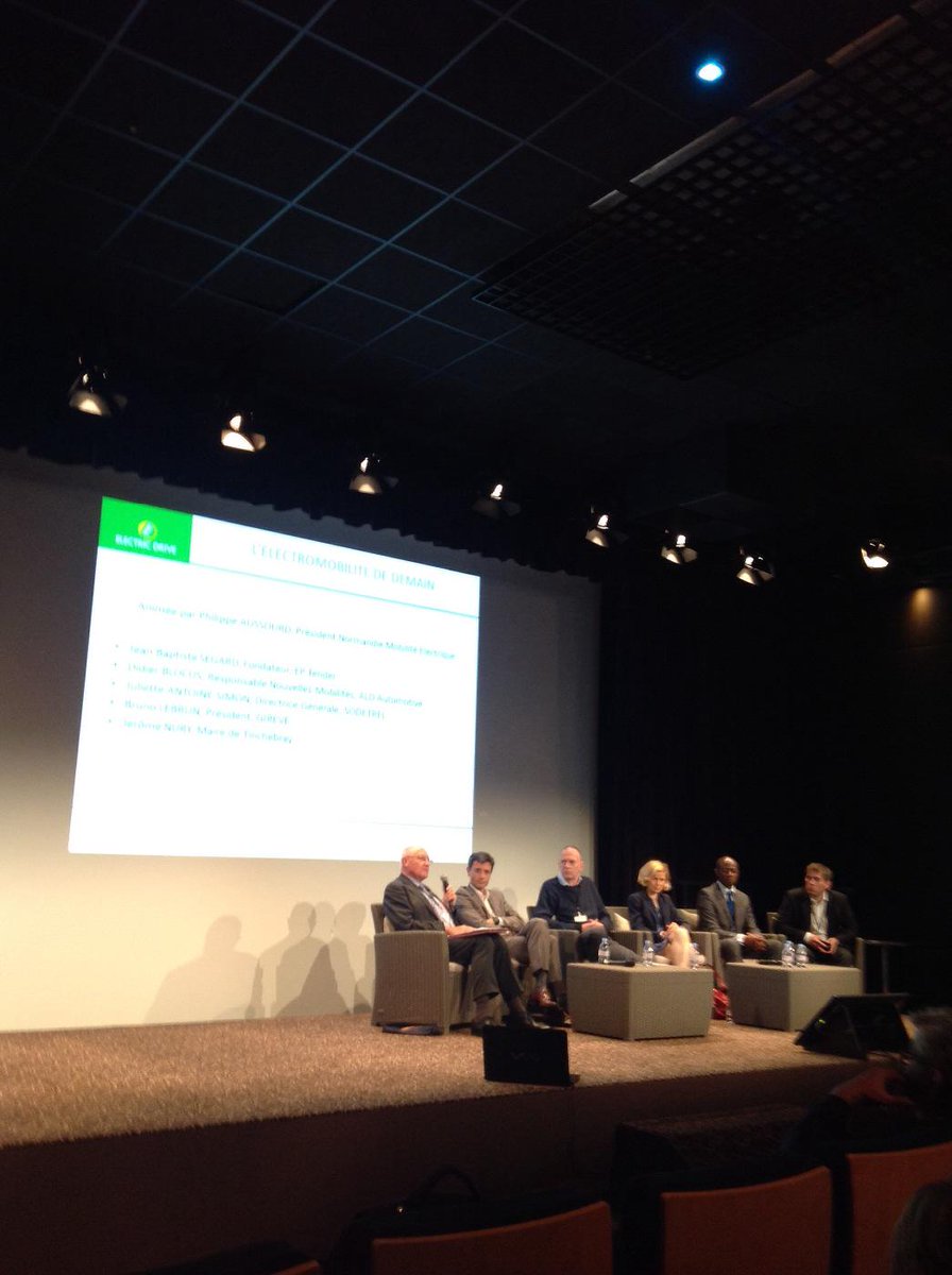 Inauguration de la plénière par monsieur Philippe Aussourd président Association Normandie Mobilité Electrique