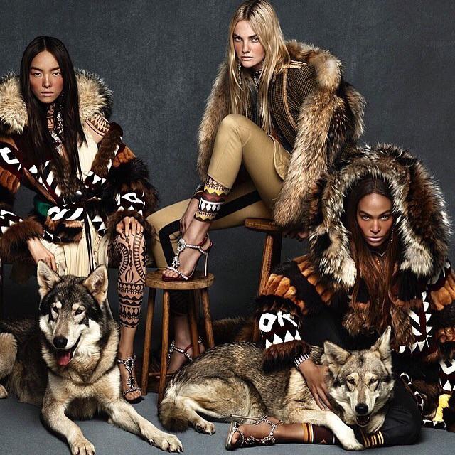 Bliqx's tweet photo. #Dsquared2 Fall 2015 with #CarolineTrentini, @joansmalls &amp; @FeiFeiSunSun @Dsquared2 http://t.co/IBy8jJDJMU http://t.co/8rRvjwc2sO