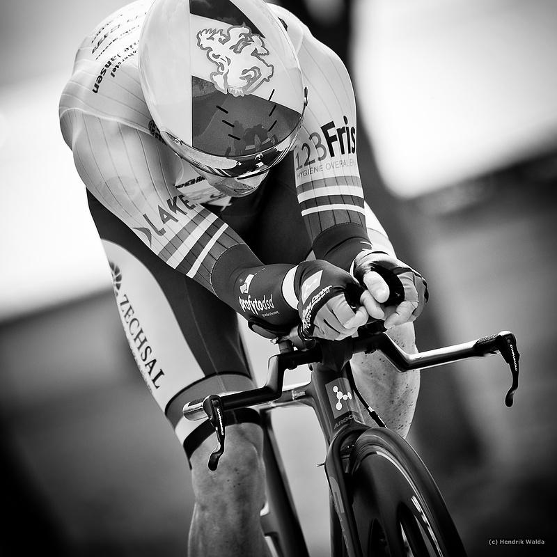 Mooie info over magnesium en sport op rondomsport.nl. Remco Grasman verbetert zijn prestaties met Zechsal magnesium!