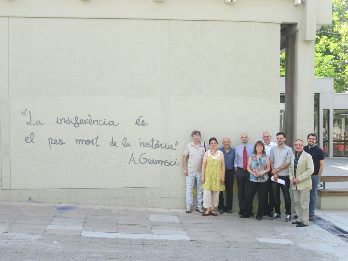 Pietro_Manzella's tweet image. And here we are! The partners of the @IR_MultiLing project @ContrepoisS @ProfJohnGabriel in Barcelona #languageatwork