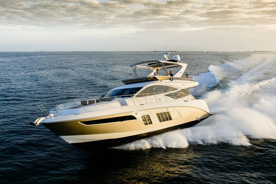 SeaRayBoat's tweet photo. The experience of true performance #L650Fly http://t.co/GdAvmKoyF9 http://t.co/DjaFTrRQhA