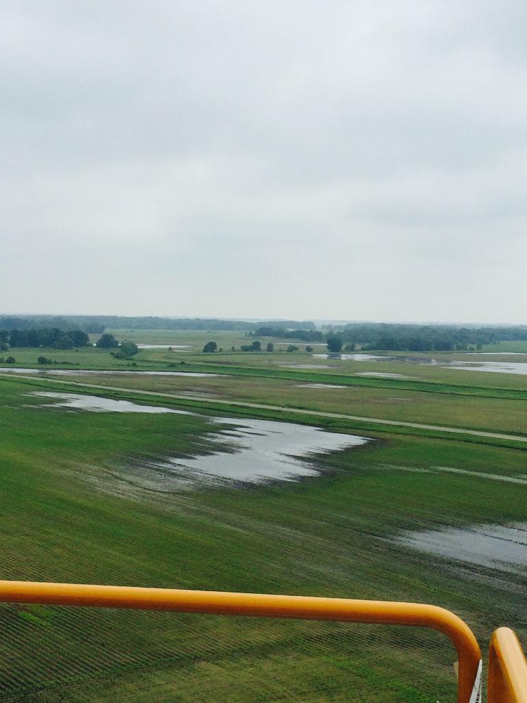 Jmorrell77's tweet photo. My view at work from 150 feet up #Beautiful http://t.co/4qNXVjyeyK