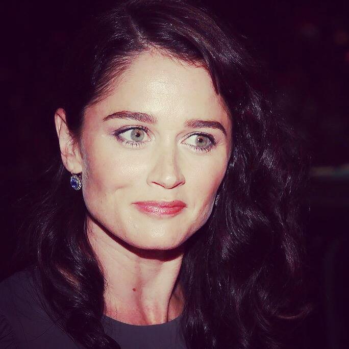 Happy Birthday Robin Tunney        