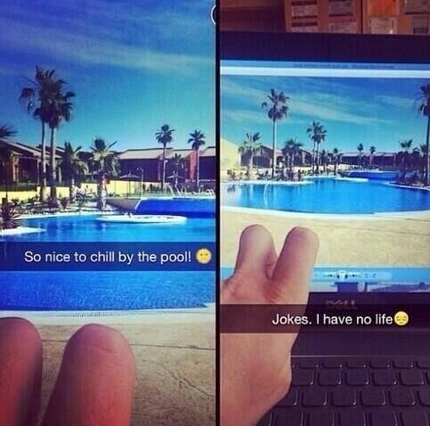 AmusingDude's tweet image. 😂😂