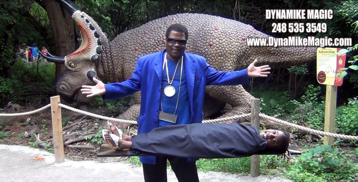 Dynamikemagic's tweet image. I took my granddaughter to the Detroit Zoo this week.