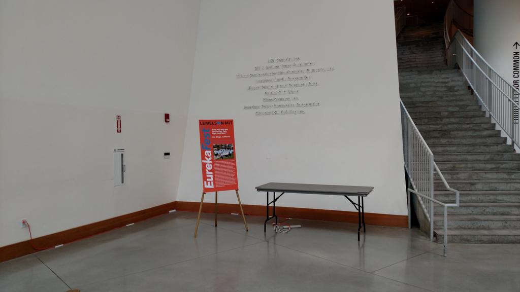 CurrentInvents's tweet photo. This, my friends, is where we make our stand. @LemelsonMIT http://t.co/61kAWJ87oj