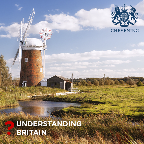 CheveningFCDO's tweet photo. Brits canβt stop talking about weather. Ever wondered why? It's the UK's #1 ice-breaker! #UnderstandingBritain http://t.co/SRIrZI8UQi