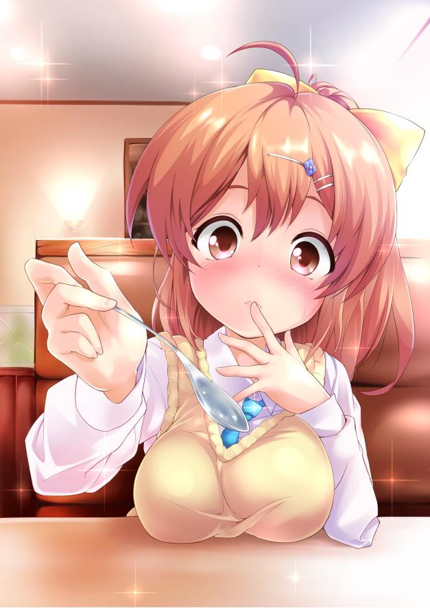 「はい、あ～ん」してから間接キスだった事に気づいてしまいでもそれを言ったら負けな気がしてもにょもにょしながらそのスプーンでパフェに乗ってるメロンを弄ぶ櫻井明音ちゃんはかわいい。 