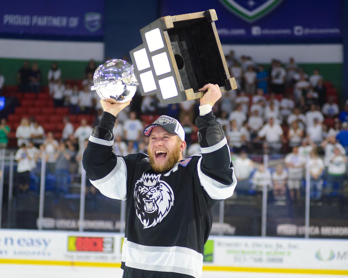 .<a href="/hali_bods/">Andrew Bodnarchuk</a>