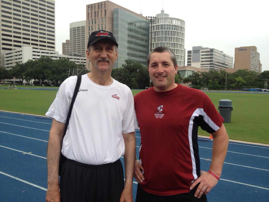 NH_Coaching_'s tweet photo. In the presence of EXCELLENCE @ GAIN VIII with Gary Winckler & Jim Radcliffe #HipMobility #AnkleStiffness http://t.co/W96xj9OyKH