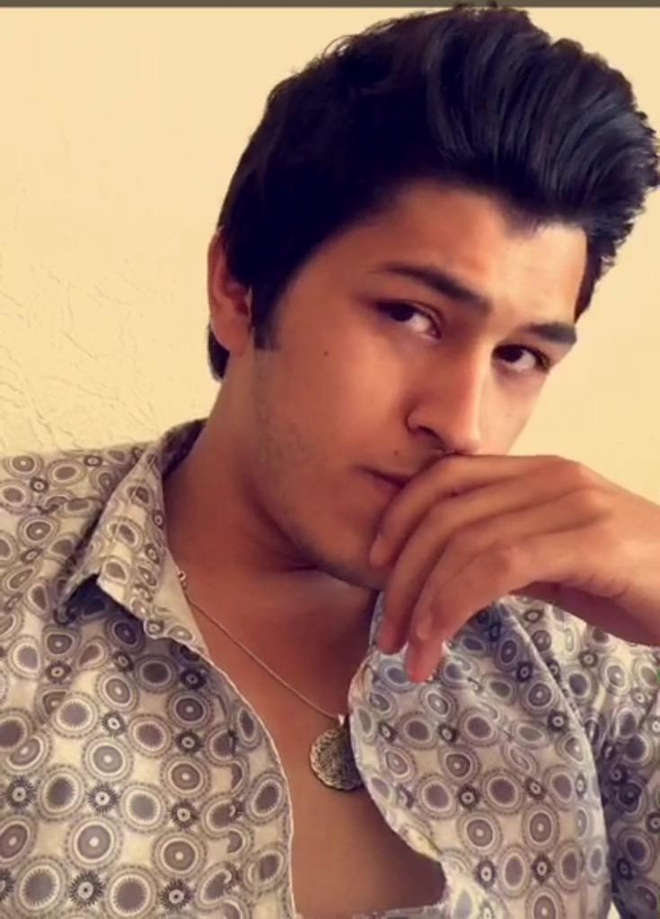 Neyine güvendin evladımmm bakışı;