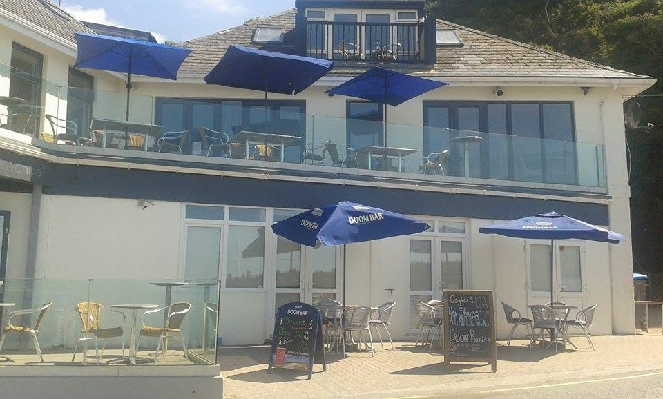 lekevdu69's tweet photo. RT : wavesbar: Join us in the sun, were ready for the weekend - are you ? #seaton #cornwall #food #beer http://t.co/cSgYwX6eSP