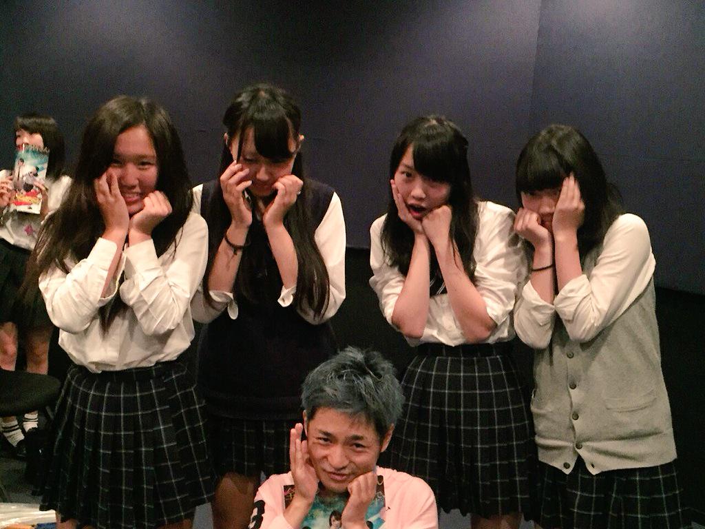 霜田明寛 ジャニーズは努力が9割 新潮新書 4刷決定 Twitter પર 映画 リアル鬼ごっこ Jk限定試写会に潜入 上映後 女子高生 たちに感想を聞きまくる取材 引き笑いがツボだったみたいで 終了後jkたちに写真攻めにあいました笑 リア鬼 おびえ顔 Http T