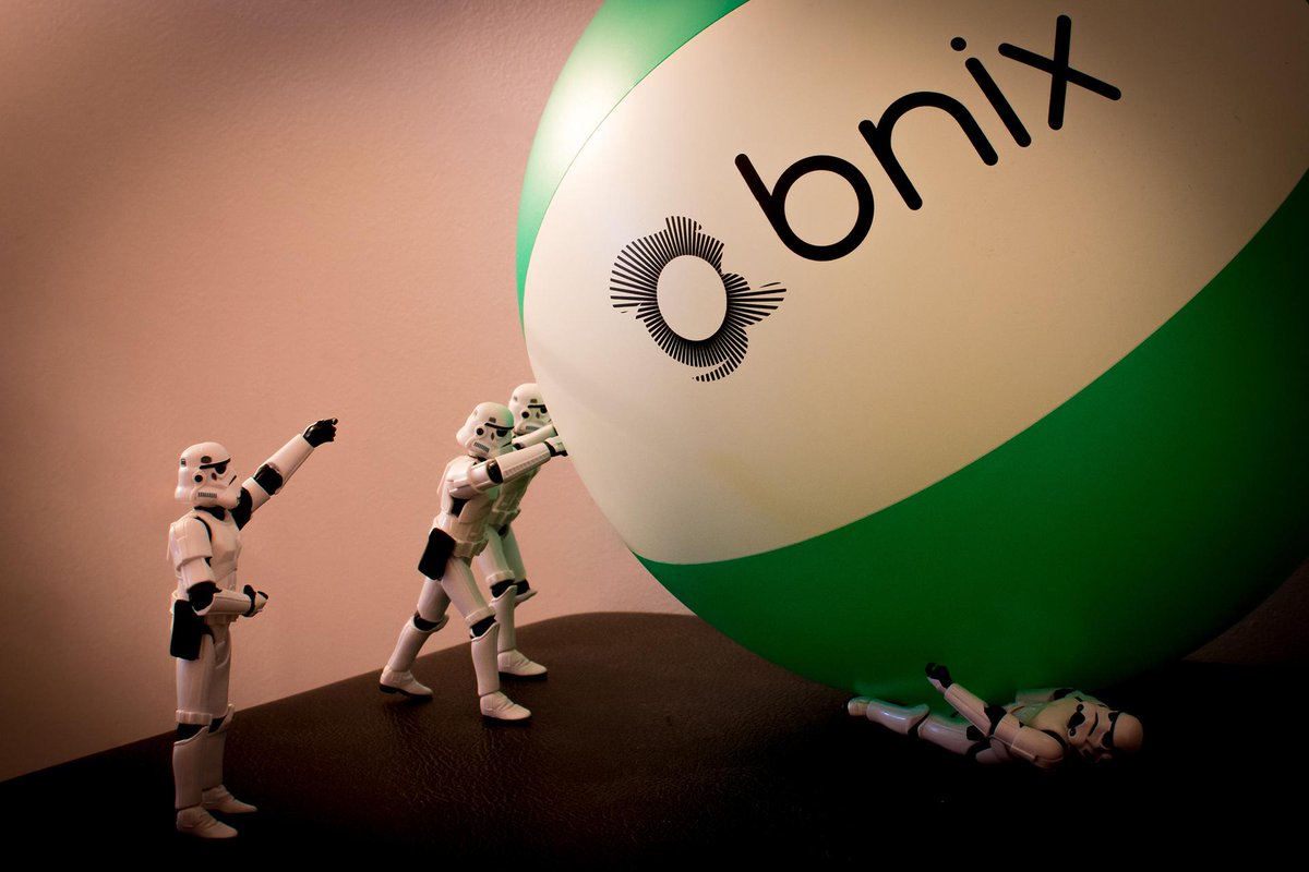 BNIX_BE's tweet photo. Only 6 months left to wait for the next Star Wars movie, but BNIX already knows the Power of the Dark Side! #BNIX20 http://t.co/lgSMM2FVa7
