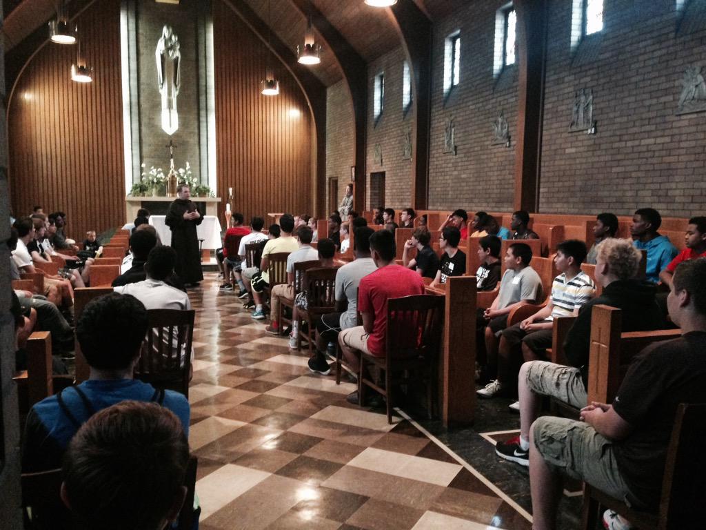 MountCarmelHS's tweet photo. Welcome class of 2019 #ExpeditionMC #WeAreMC http://t.co/B1IrBYagu0