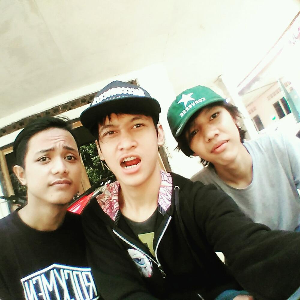 Ochay_PUNK's tweet photo. http://t.co/fcMPNaXyPu