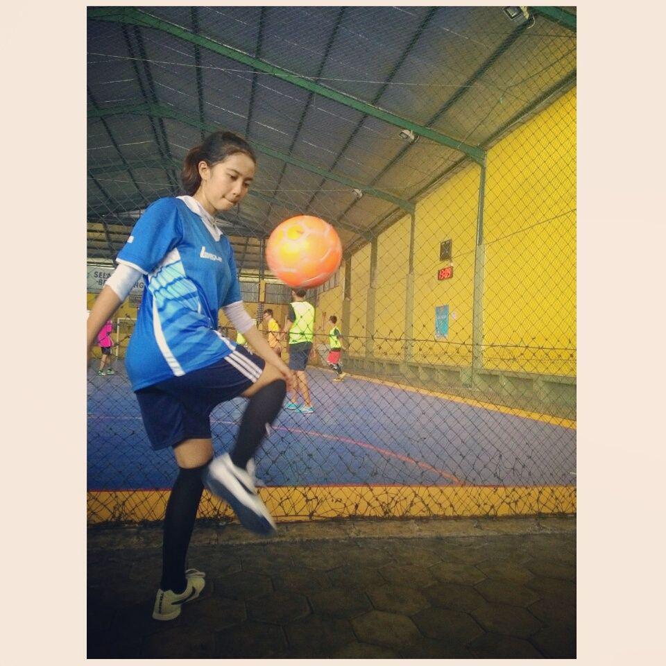Dewi_Mustika5's tweet photo. Futsaaallll ♥♥ http://t.co/VSe4i03LHo