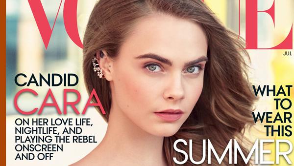 .<a href="/Caradelevingne/">💙</a> is on the cover of #Vogue's new issue - see it here! jus.tj/n16