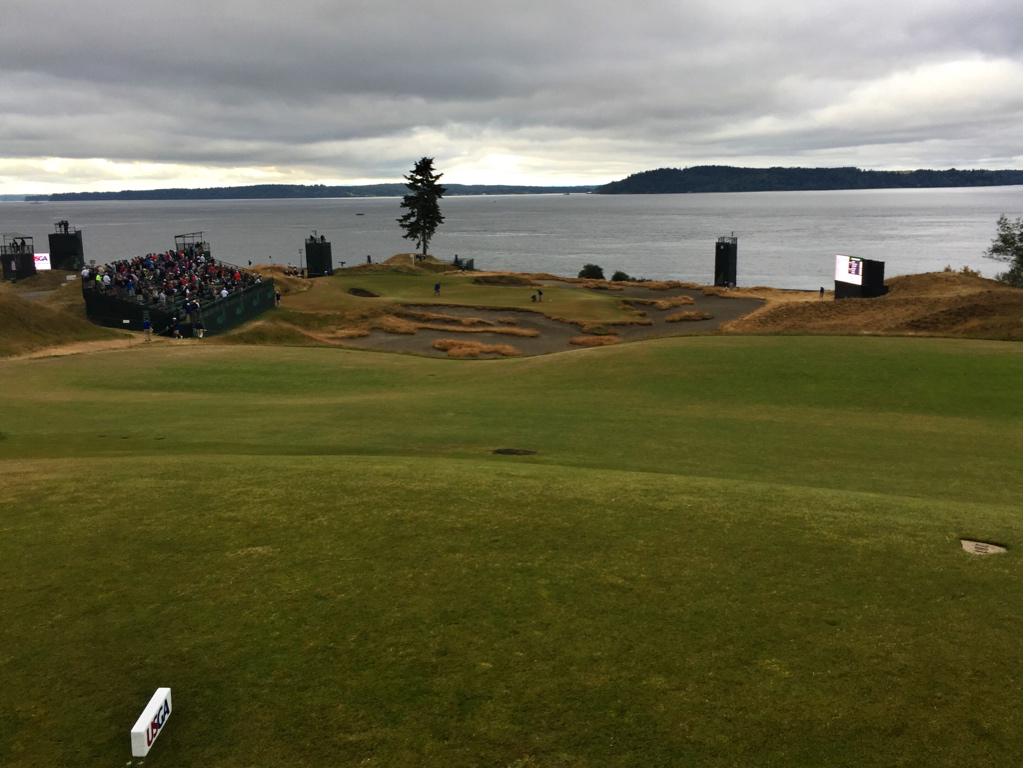 GeoffShac's tweet image. View of 15 today, 148 playing 142 to a right hole. Very birdie able but dangerous just long.   @usopengolf