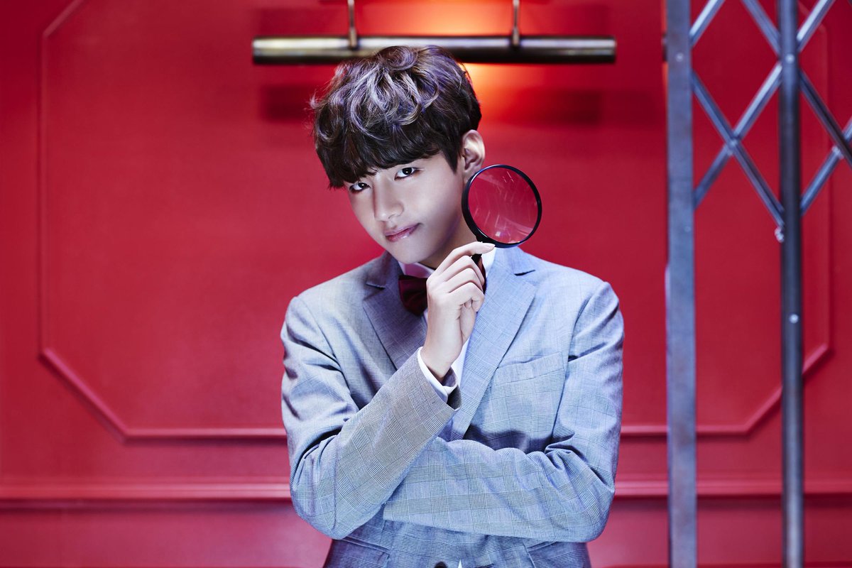 bts_bighit's tweet photo. #방탄소년단 <#쩔어> Concept photo  #V
@ more photos 
(https://t.co/kCkN3KRjzI) http://t.co/3FUy7pRRqN