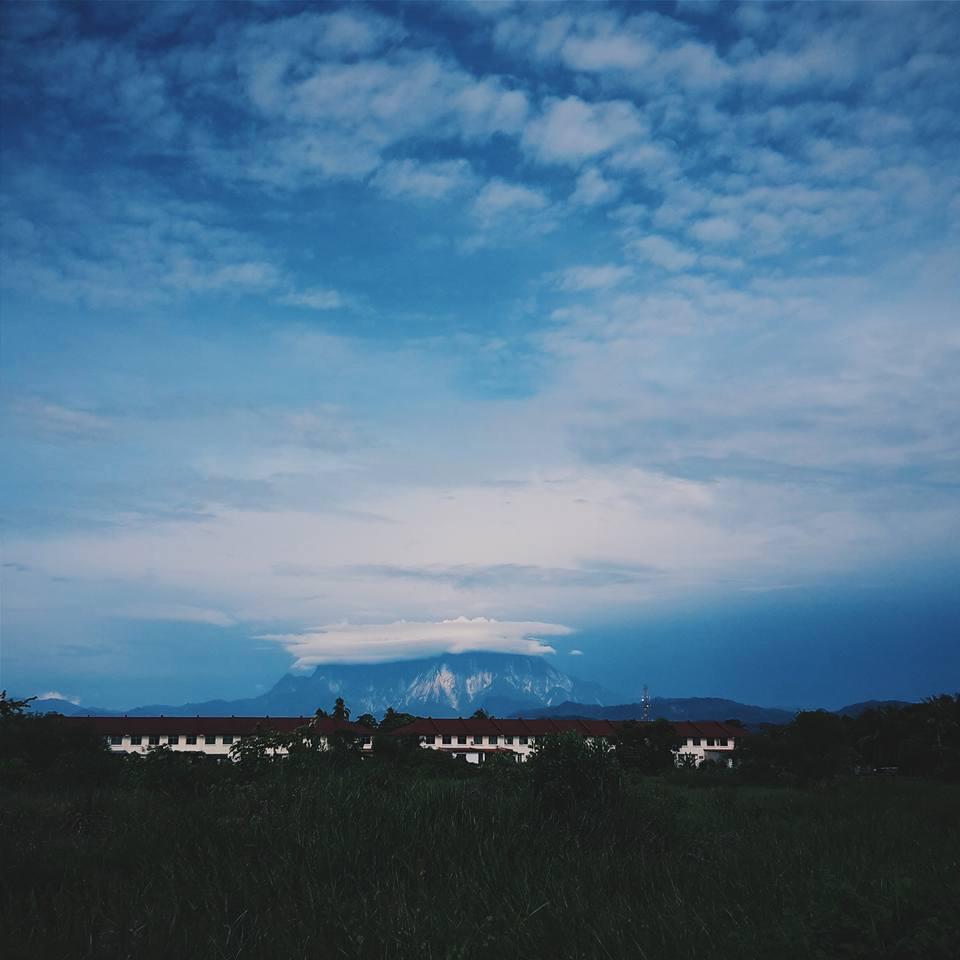 Gambar Pemandangan Gunung Kinabalu