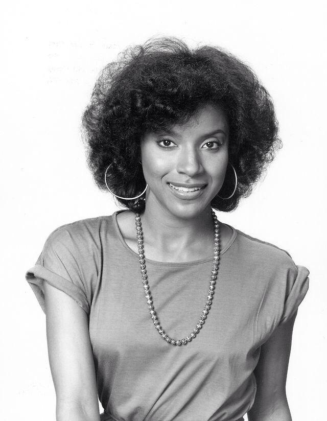 Happy Birthday to this timeless, classy, & beautiful Queen named Phylicia Rashad. My favorite TV mom and inspiration 