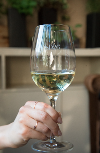 SD26NY's tweet photo. Here's to the weekend! Come in for happy hour from 5-7pm and enjoy a Friday afternoon #cocktail or a glass of #wine. http://t.co/20JKkdEFkX