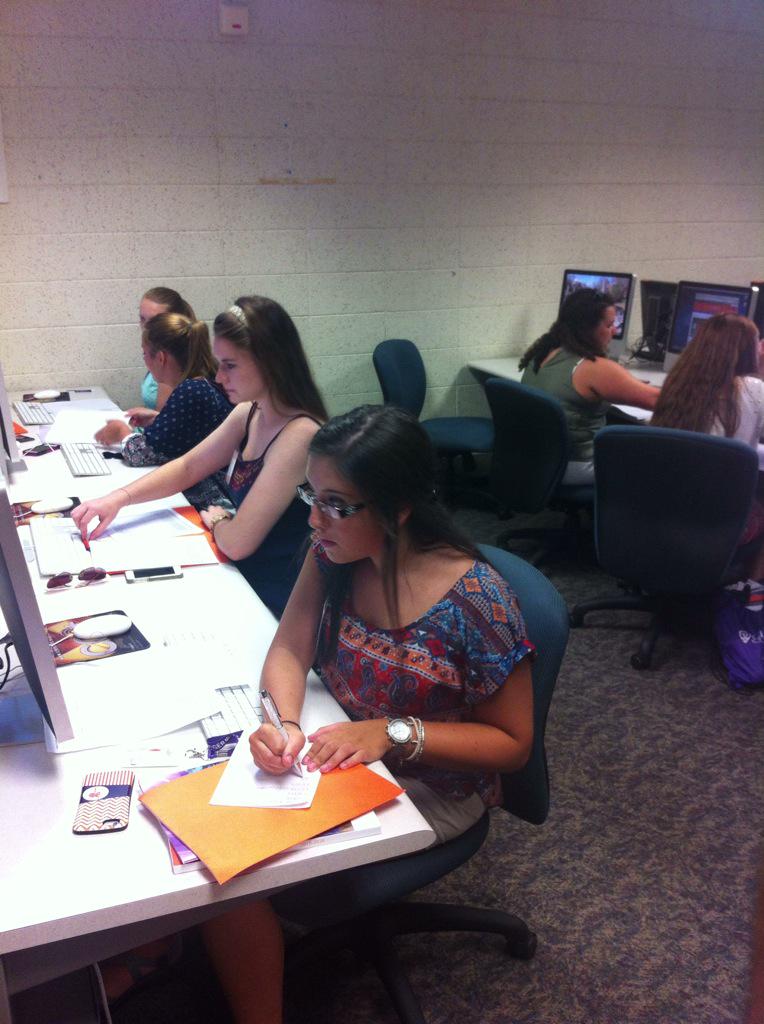 Class of 2019 registering for their first classes <a href="/CU_Orientation/">Clemson NSFP</a>