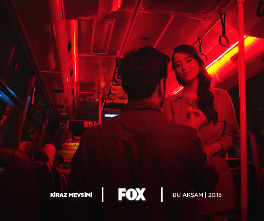 TurkiyeFox's tweet photo. "Kokun burnumda..Güzelliğin göz bebeklerimde, kahkahan dudaklarımda..." #KirazMevsimi'nin aşk kokan bölümü 20.15'te! http://t.co/VRIBeULqMJ
