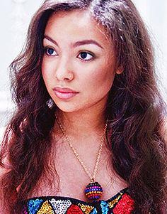 Always3G's tweet image. #SeBusca
Roxanne Weasley
15 años
Gryffindor
[Jessica Sula]

@Fuckandhelp @ALaCazaDelRol @MundoRoles @AyudaRol