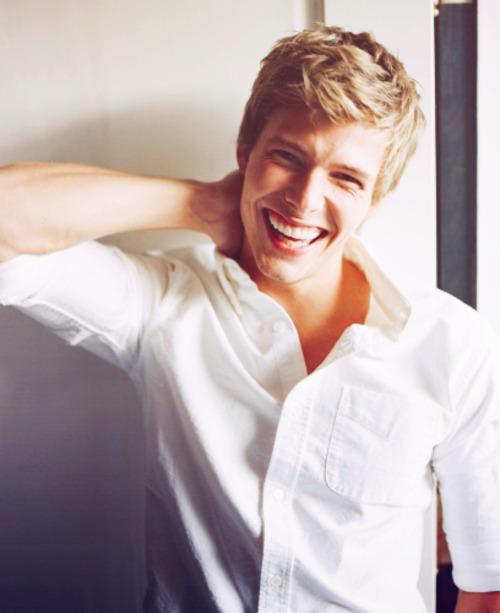 Always3G's tweet image. #SeBusca
Lorcan Scamander
17 años
Slytherin
[Hunter Parrish]

@Fuckandhelp @ALaCazaDelRol @MundoRoles @AyudaRol