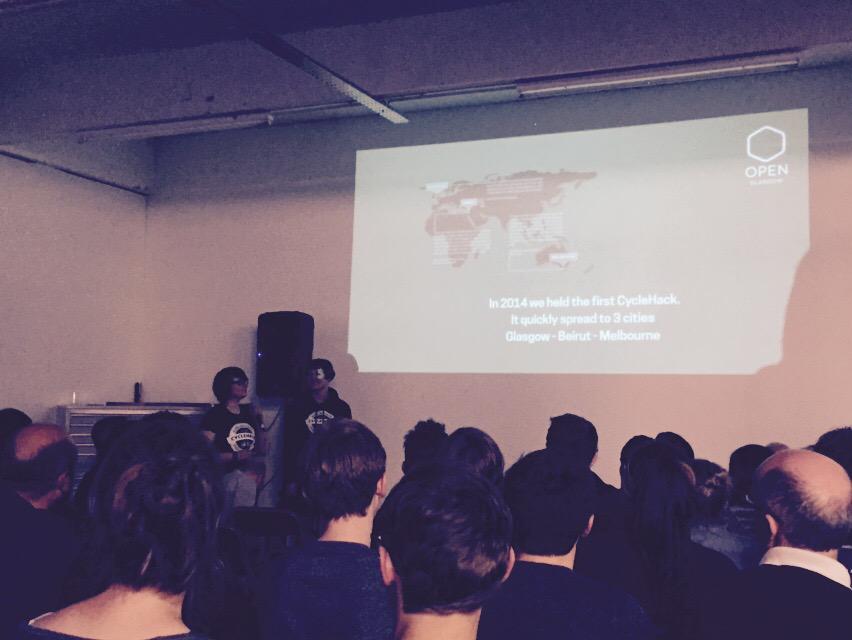 MTBCoS's tweet image. Jo and Sarah introducing Glasgow Cyclehack   2015 #cyclehackgla #innovation #cycling
