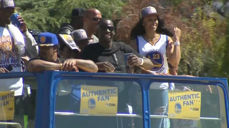 SNFonNBC's tweet image. .@MoneyLynch in @Money23Green's car at the #WarriorsParade