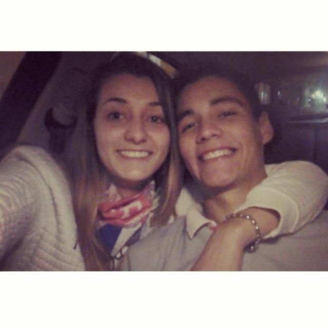 MeliSaiz's tweet photo. No existe nadie más que vos 💞💞💞💞 http://t.co/1DMujIqBMY