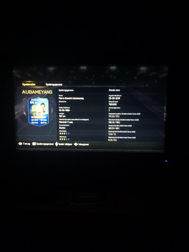 ThijsA_EBx's tweet photo. @NepentheZ best player i have ever played with http://t.co/UIqh2bbe2m