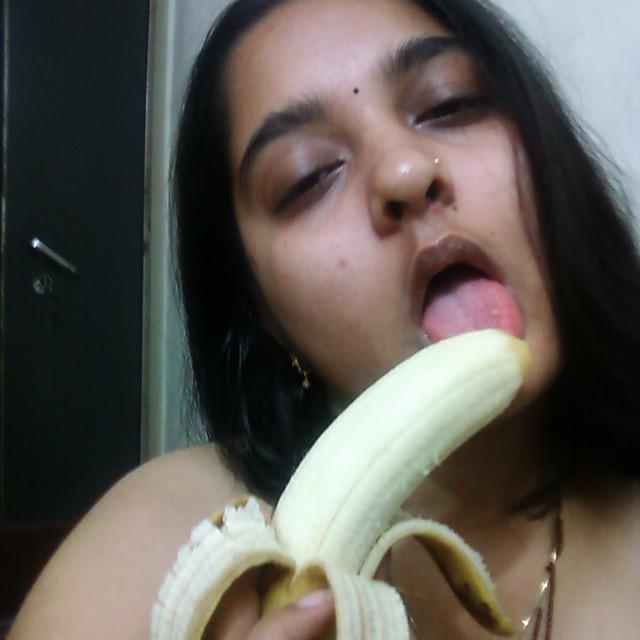 [Image: CH4h2_cWsAAVMMX.jpg]