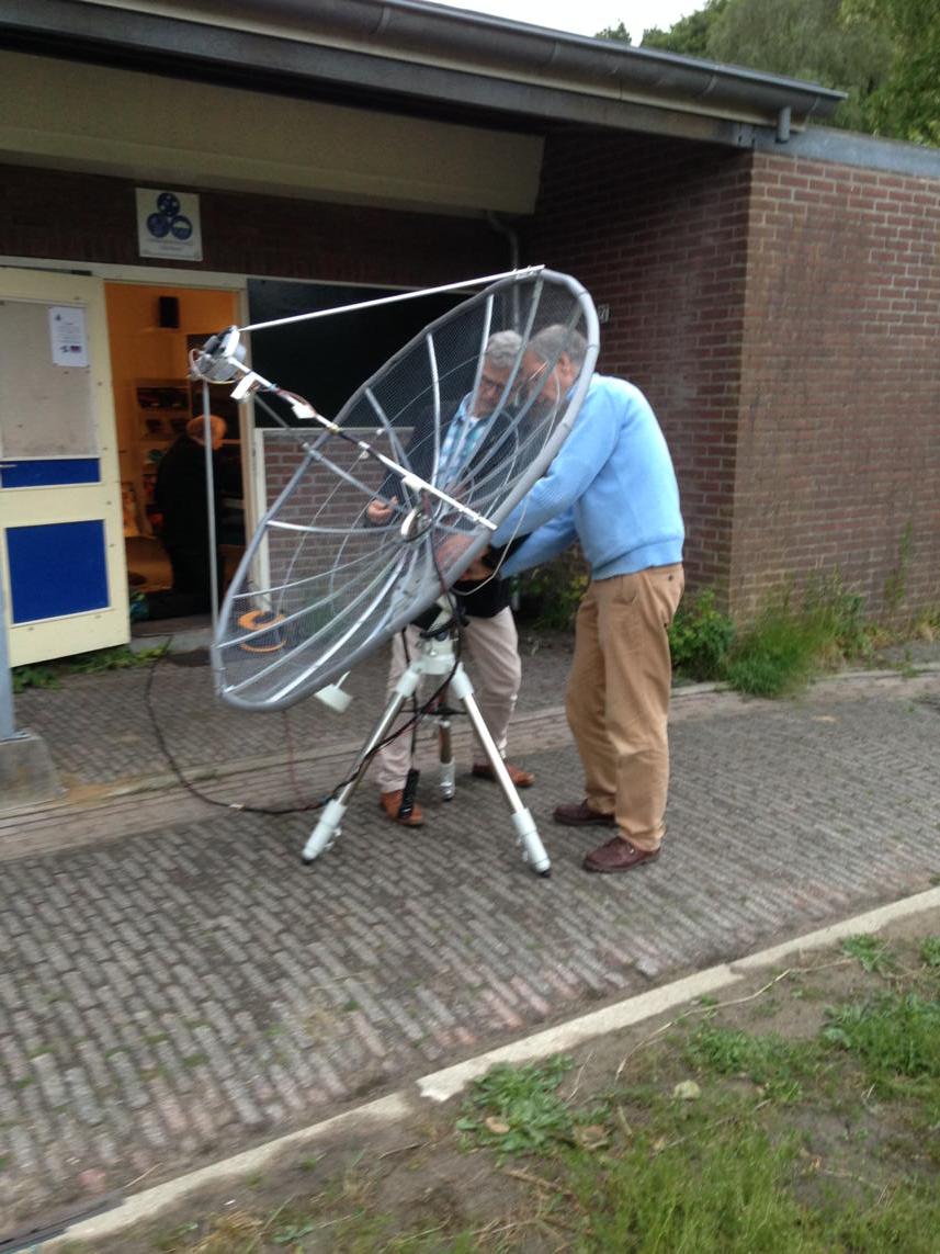 Cas in beeld zetten vd 160cm schotel vd werkgroep Radio-astronomie #sterrenkunde