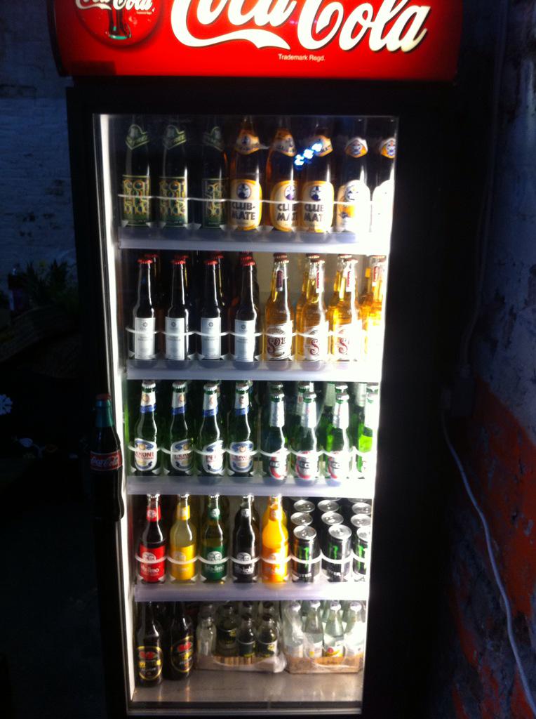 WDSGroupLtd's tweet photo. Love spreads. Warehouse party tonight. @lovedosemanc @ClubMate_UK @ChorltonBrew @FritzKolaDrink @Beerspotters http://t.co/FBoj722uSv