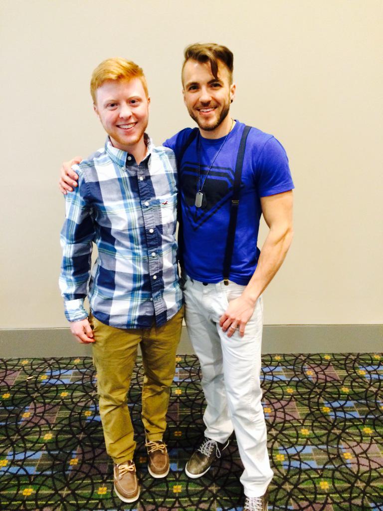 bencarmichael06's tweet image. One day will possibly be attractive enough to cover @FTMMagazine with the likes of this guy. #tranzmodelz #puberty2.0