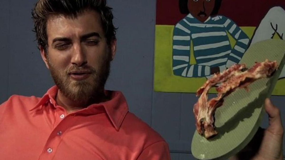 Mythical's tweet photo. Happy National Flip Flop Day.

Time to pull out the Bacon flops. http://t.co/7uGjJerydm