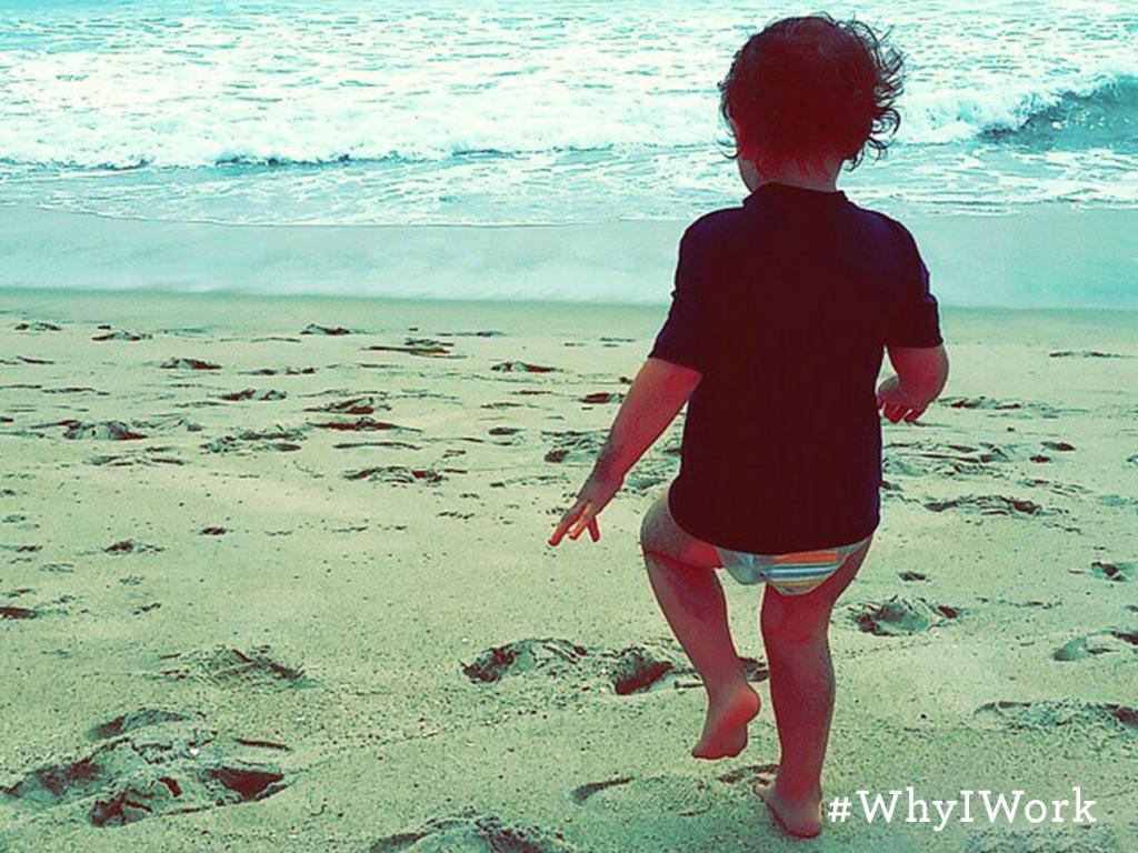WellsFargo's tweet image. Vanessa works hard to enjoy a day off on the #beach with her little boy. Share why you work using #WhyIWork.