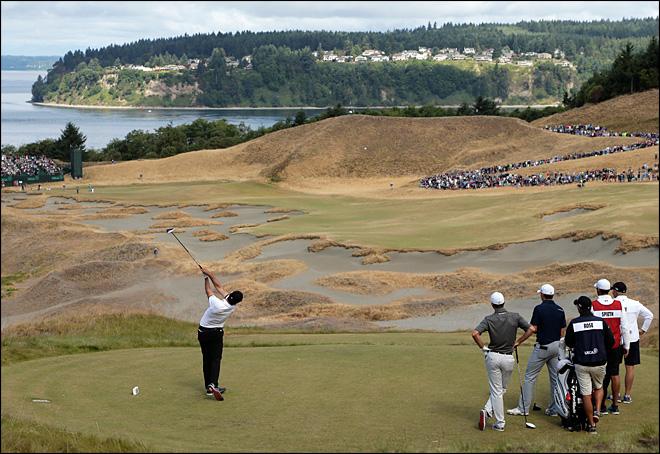 komonews's tweet photo. Jason Day needs medical attention after collapsing at US Open
http://t.co/L4HLbq8c4h http://t.co/ancOa7arDu