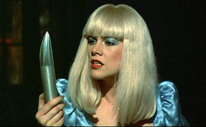 Happy 61st Birthday today June 19th to Kathleen Turner, xxx

 