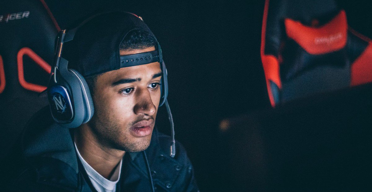 MESEvents's tweet image. #MESDetroit25K takes place August 21-23 in Detroit Michigan! 

Info coming next week!